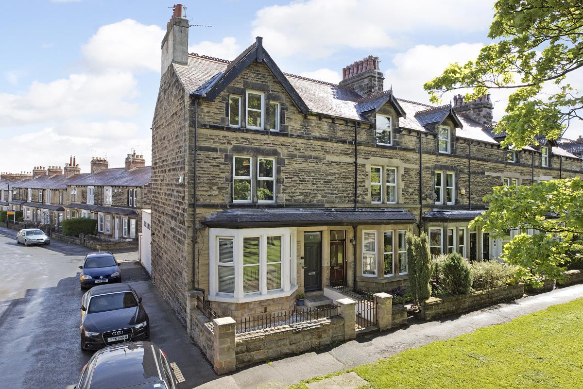 Harrogate family home for sale